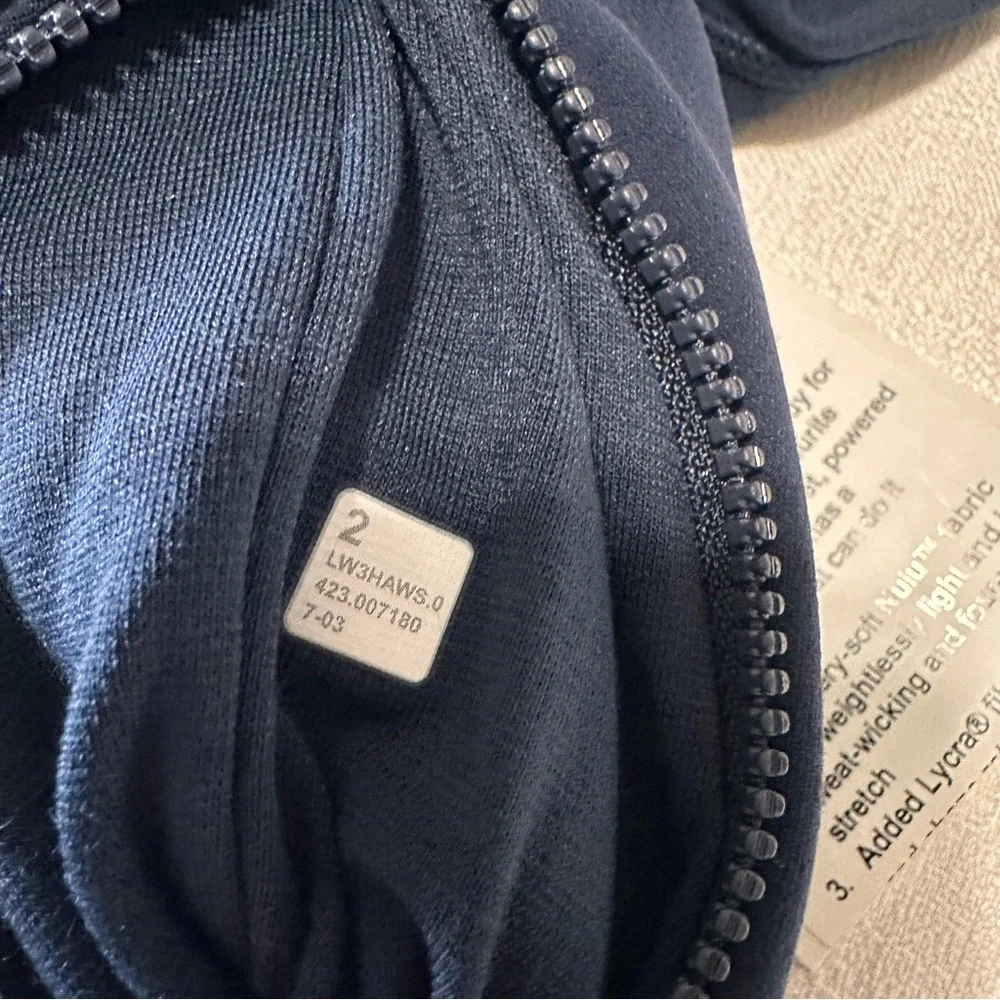 Lululemon 🍋 Define Hooded Jacket* Nulu💙 - Picture 4 of 13